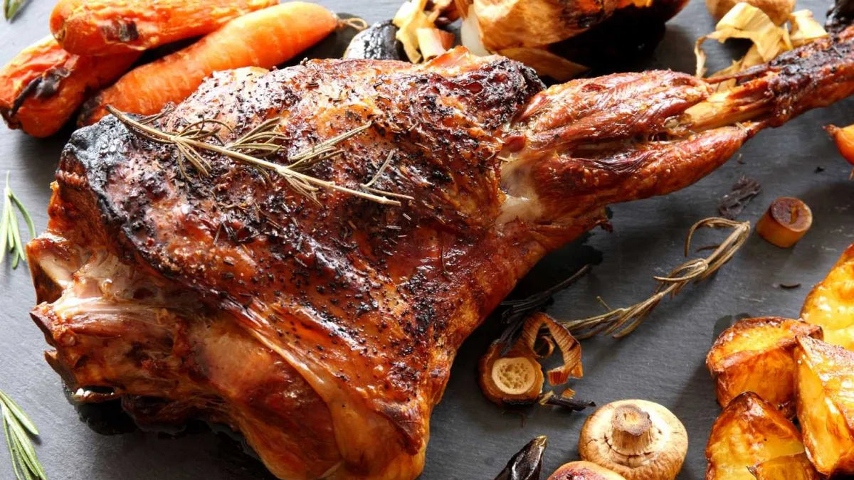 PIERNA DE CORDER CON HUESO,LEG OF LAMB