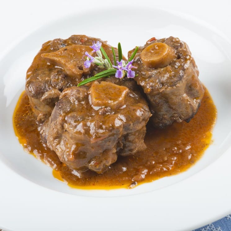 RABO DE RES,BEEF OXTAIL