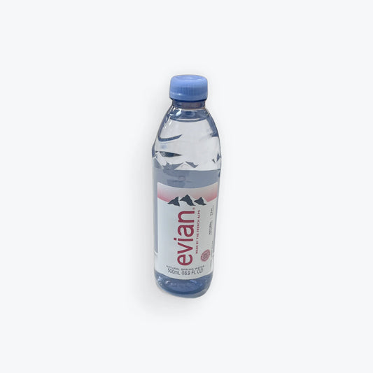 Agua de manantial Evian, plástico 500 ml